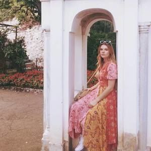 Meet your Posher, Lacey